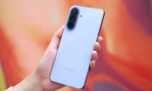 SAMSUNG GALAXY A57.5G