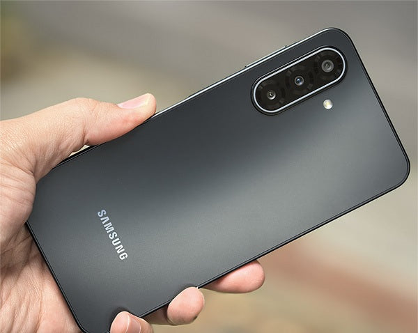 SAMSUNG A17